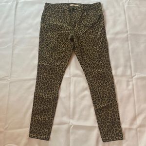 Levi Strauss & Co, 720 high rise super skinny, size 33